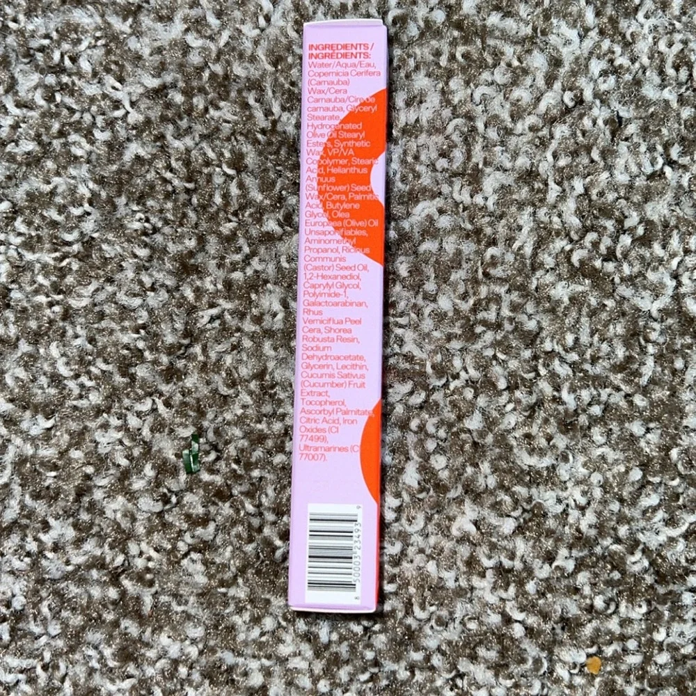 NWT tower 28 make waves mascara